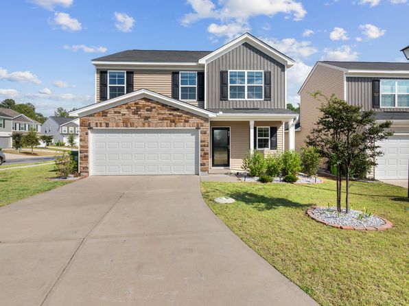 672 Penfolds Way