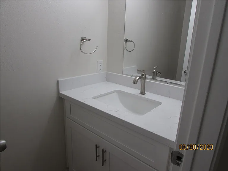 6308 1st St — Photo 5
