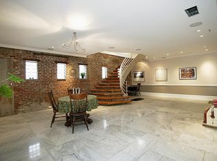 243 10th St NE, Washington, DC 20002