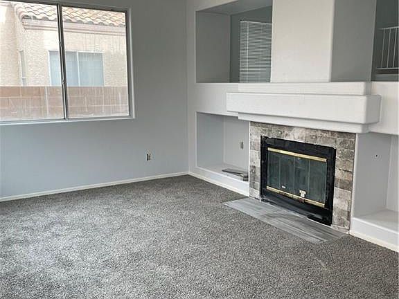 5th image of 2769 Trotwood Ln