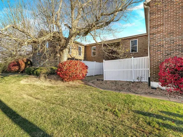 11910 Gravois Rd APT 3, Saint Louis, MO 63127