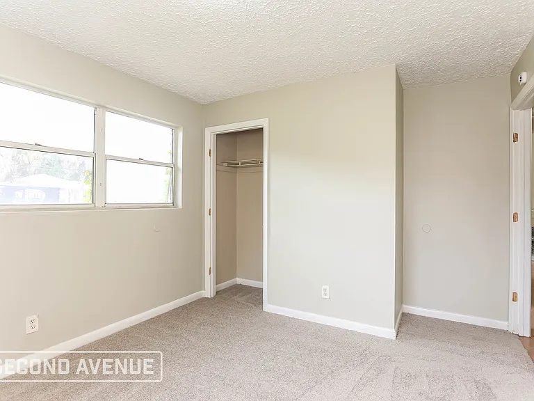 8645 Samona Dr W — Photo 14