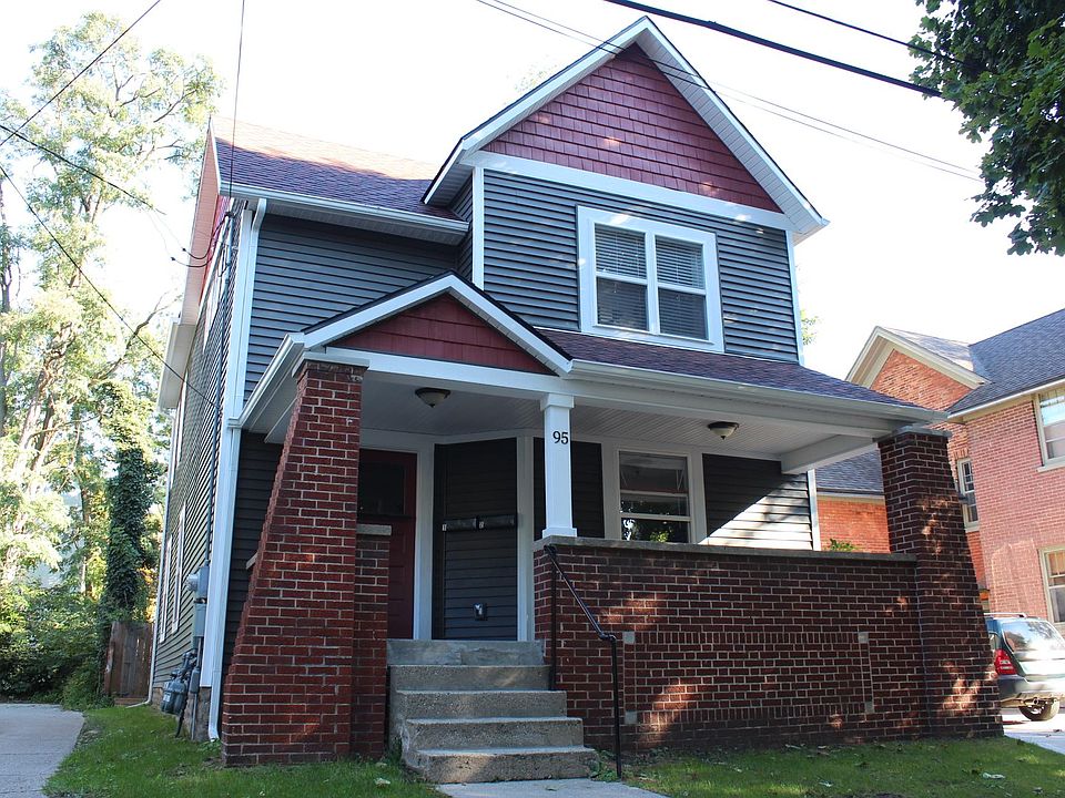 1st image of 95 Luton Ave SE