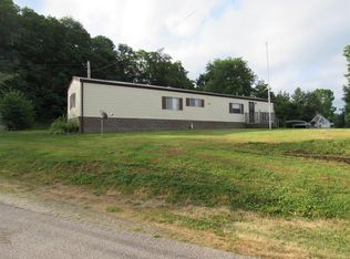 209 3rd St, Cloverport, KY 40111