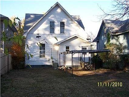 2nd image of 751 E Chandler Ave