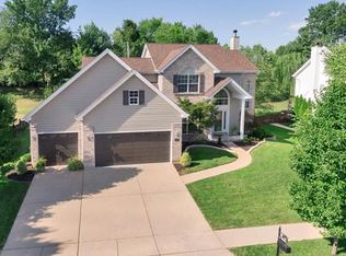 450 Westglen Village Dr, Ballwin, MO
