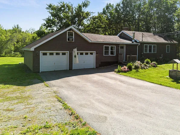 265 Phillips Corner Road, Pittsfield, ME 04967