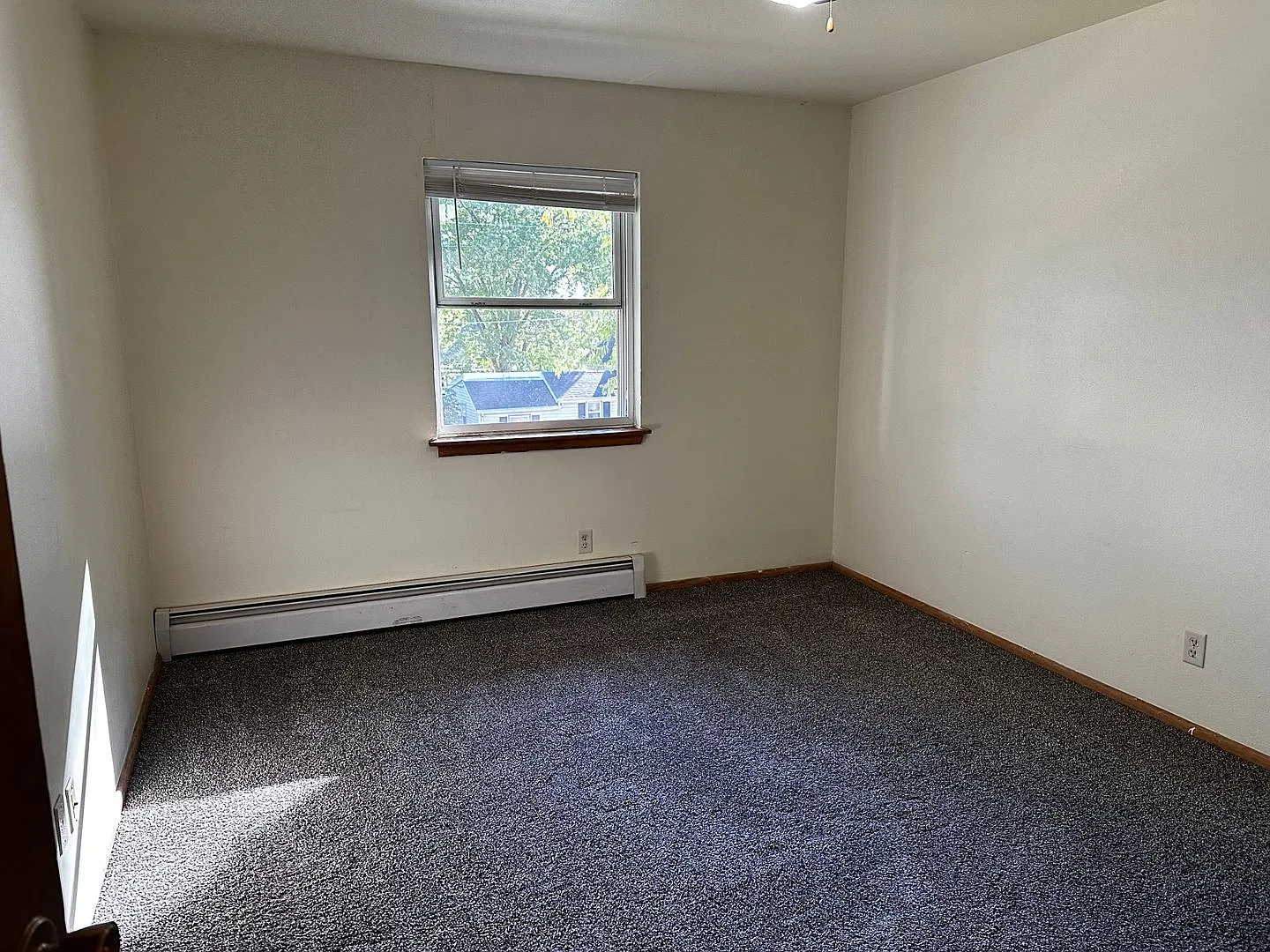 309 E. Memorial Dr — Photo 3