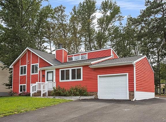 2nd image of 5212 Autumnleaf Dr