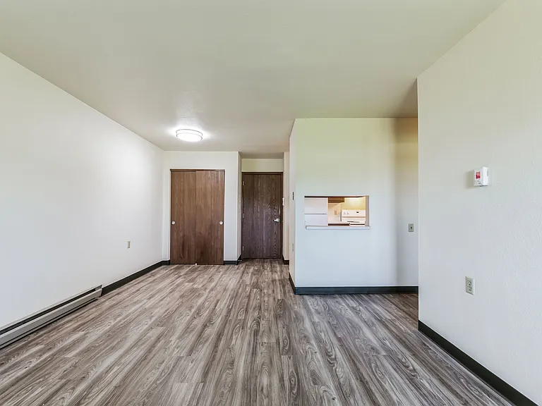 1252 N 12th Pl — Photo 54