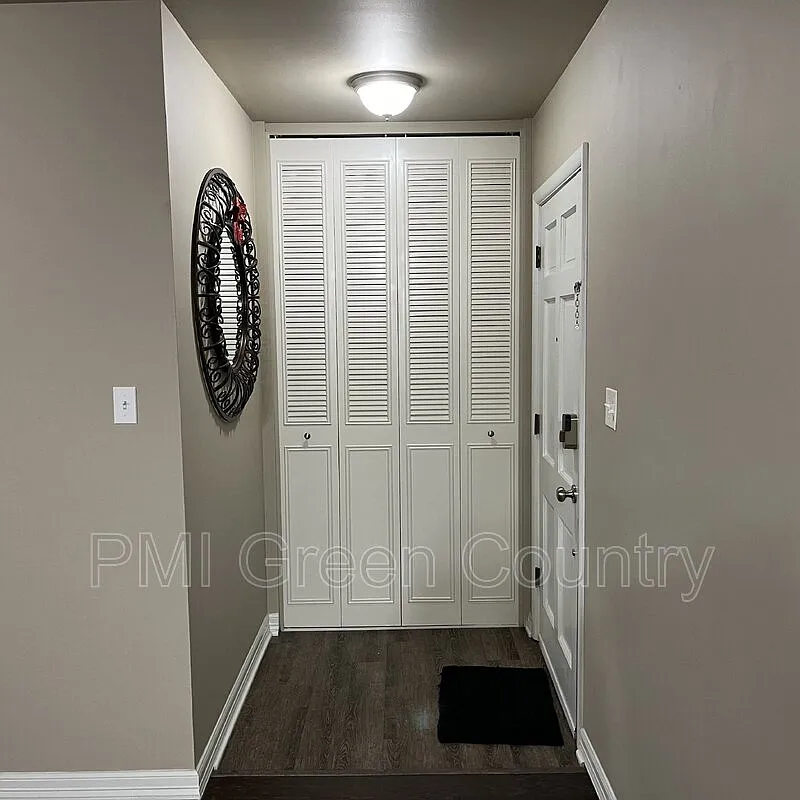 1 bed, 1.0 bath, $1,000 — Photo 3