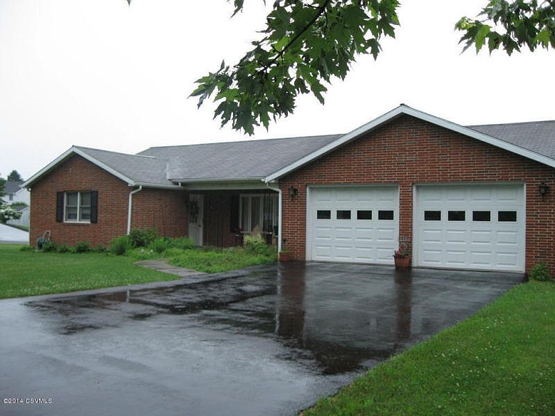1st image of 118 Berkeley Dr