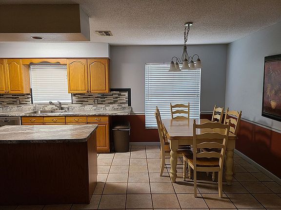 3rd image of 3749 Deborah Dr