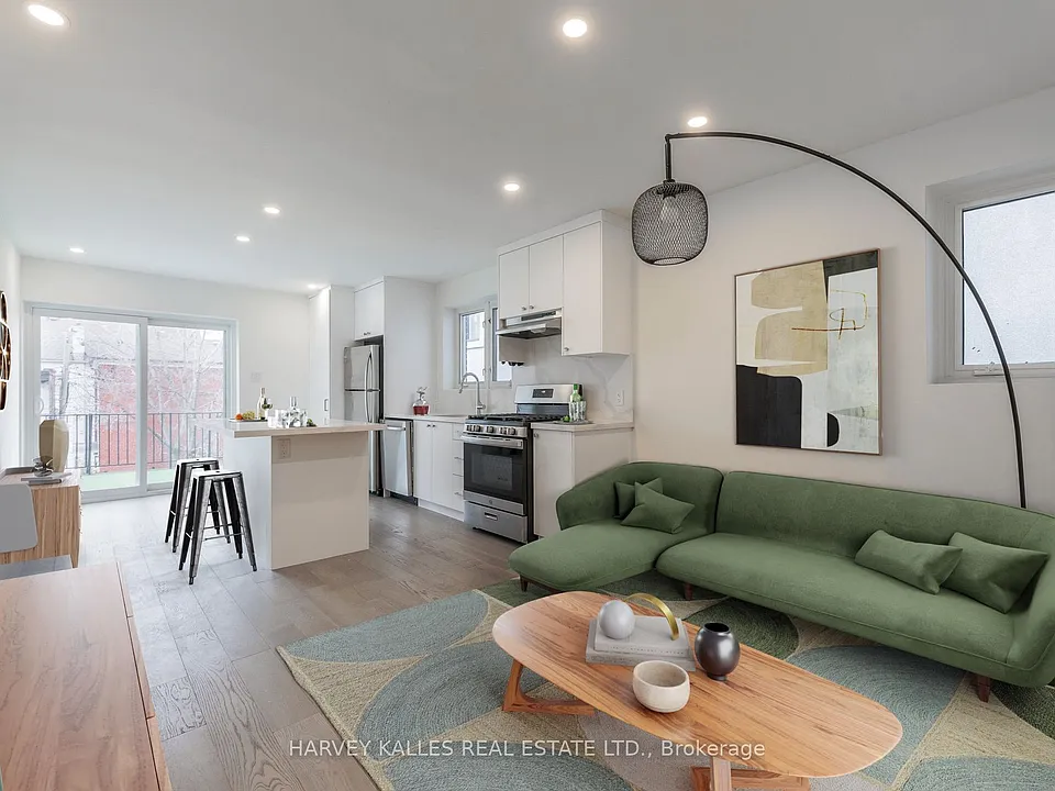 210 Christie St #2