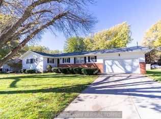 1816 S Harrison St, Grand Island, NE 68803