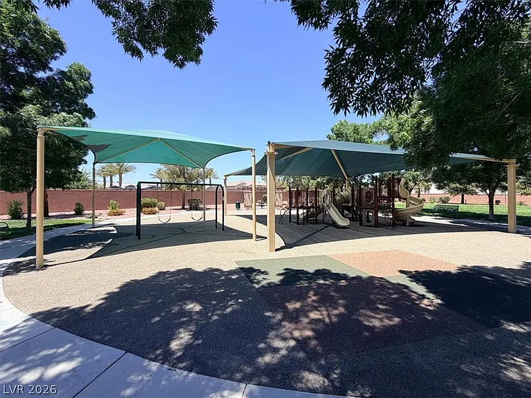 8709 Echo Grande Dr — Photo 43