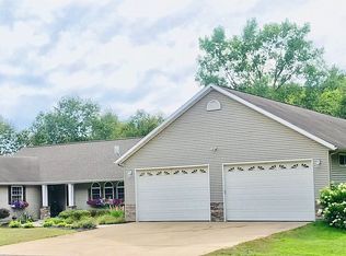 15627 Thirteen Mile Rd, Battle Creek, MI 49014