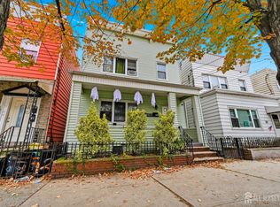 182 Avenue F #1, Bayonne, NJ 07002