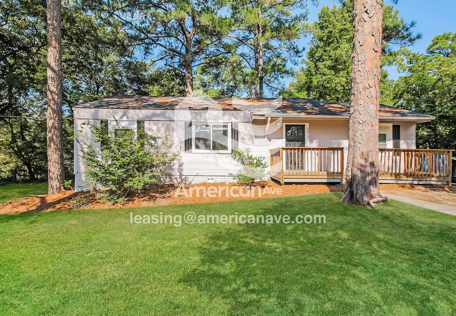 3 bed, 2.0 bath, 1088 sqft, $1,375 — Photo 1