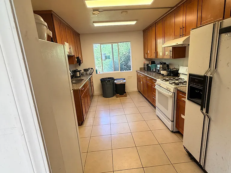 1780 Le Roy Ave #36 — Photo 4