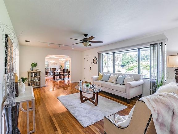 5th image of 1306 Alicia Ave