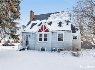 3122 Fuller Ave NE, Grand Rapids, MI 49505