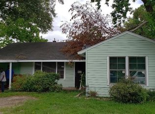 5851 Southmund St, Houston, TX 77033