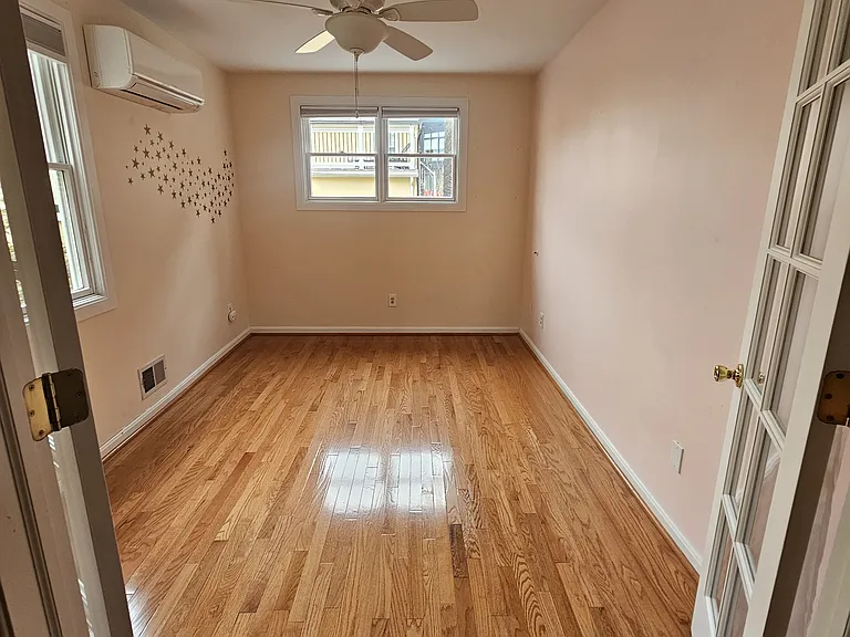 929 Fell St — Photo 10