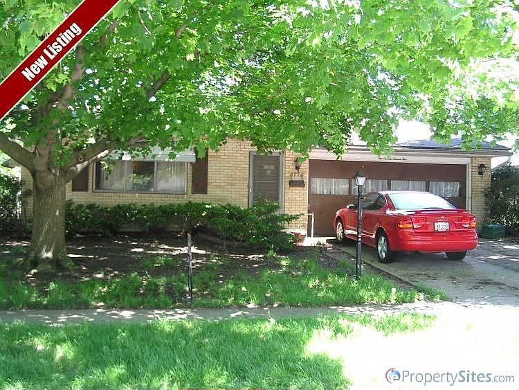1st image of 2772 Mohican Ave