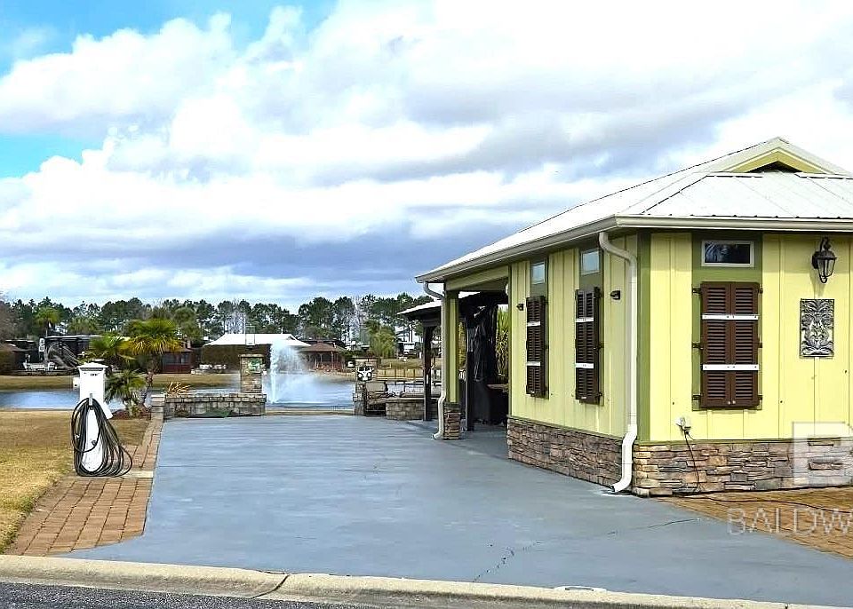 1st image of 737 Lago Way #133