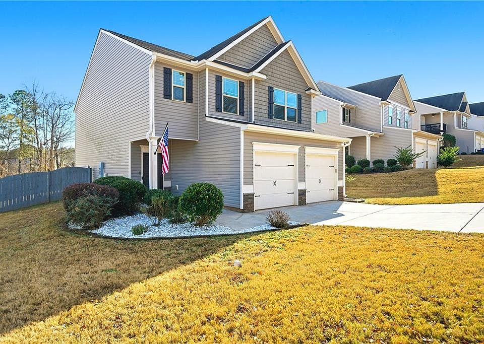 1st image of 7104 Skippingstone Way