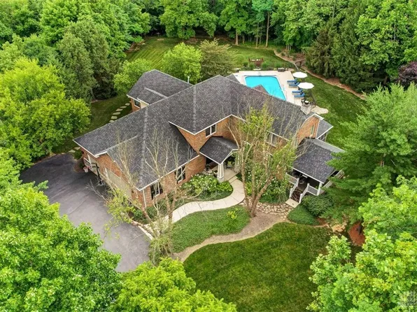 7583 Lakewater Dr, Cincinnati, OH 45242