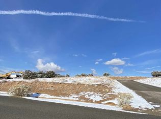 21 Flower Garland Rd, Santa Fe, NM 87508