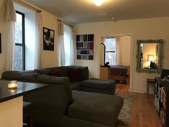 5th image of 305 W 150th St APT 401
