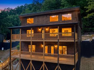 2656 Sunset Rd, Sevierville, TN 37862