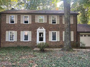 1204 Hillwood Ct, Raleigh, NC 27615