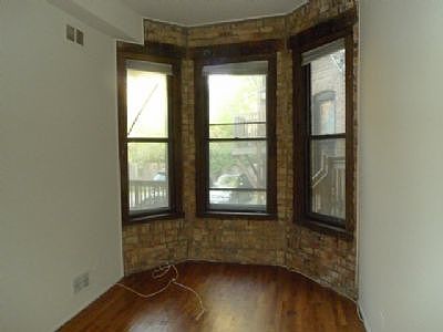4th image of 3407 N Elaine Pl APT 1