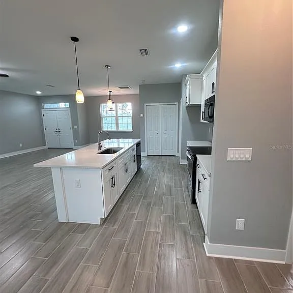13195 Drysdale Ave — Photo 16