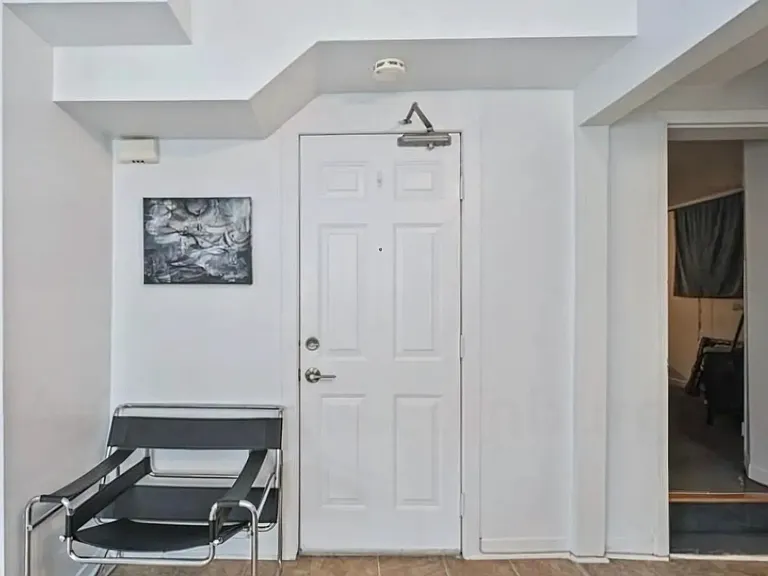 9 Acacia Ave #2 — Photo 7
