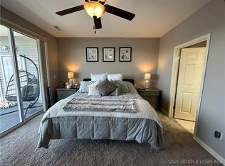 704 Summer Place Dr UNIT 2-A, Camdenton, MO 65020