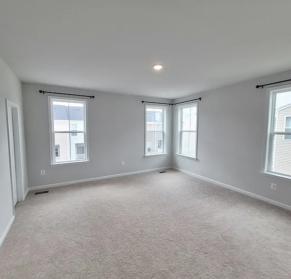 648 Brookwood Glen Ter #B — Photo 27