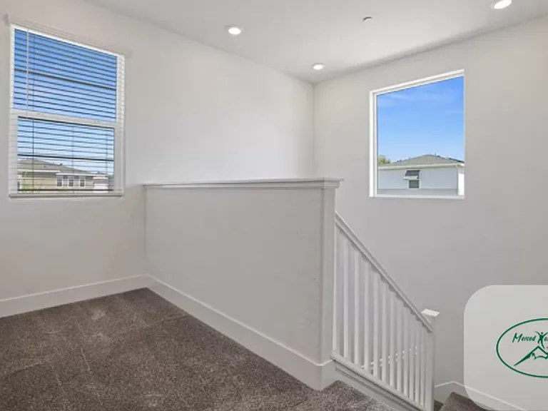 2346 Vaca Way — Photo 35