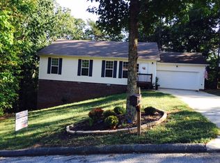 537 Ethyeylin Ln, Hixson, TN 37343