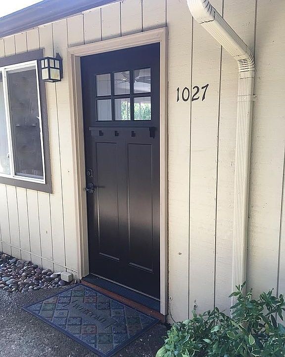 1st image of 1027 Hazelwood Dr