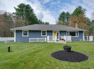 62 North St, Bellingham, MA 02019