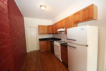 Rented by Kings Court Real Estate