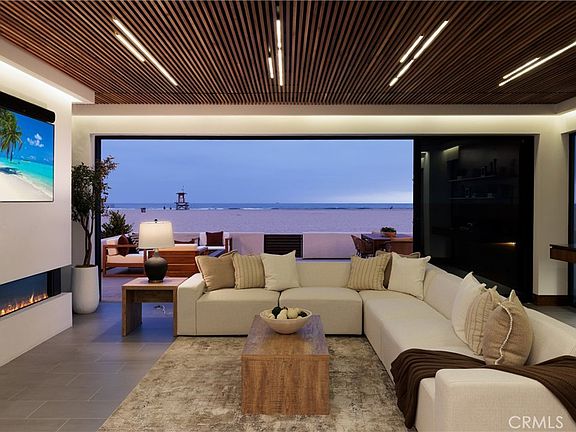 3rd image of 7104 W Oceanfront