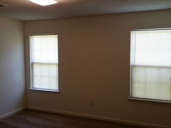 4th image of 7972 Marsha Woods Dr