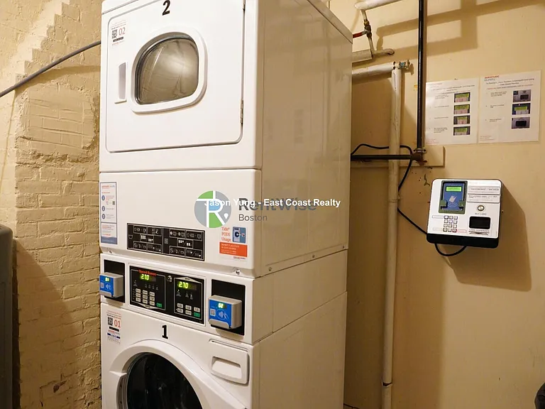 1055 Beacon St #6 — Photo 13