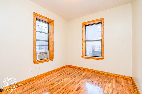 Rented by MySpaceNYC | media 13